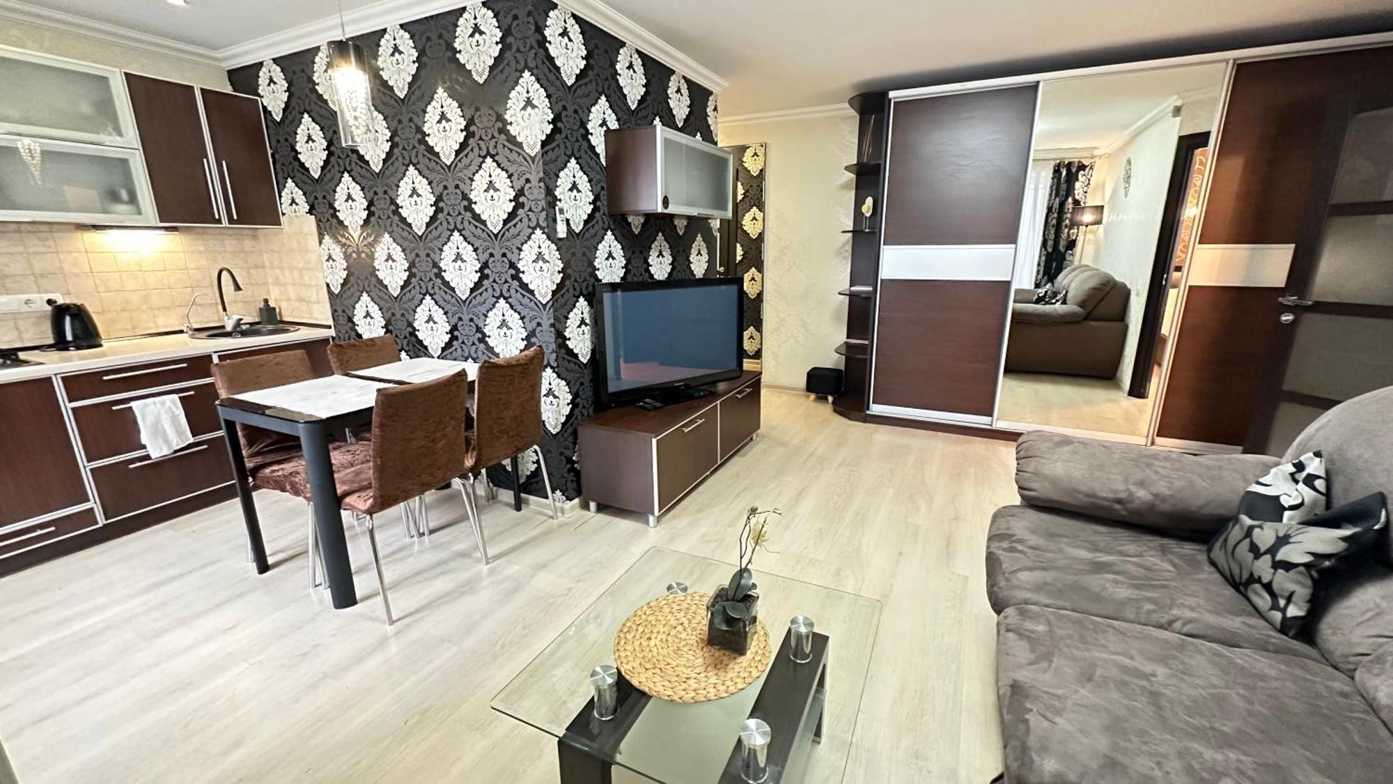 Apartment On Nauki Avenue 102 Dněpropetrovsk Exteriér fotografie